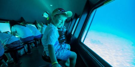 رحلة بالغواصة شبه المغمورة في الغردقة (مع 30 دقيقة من الغطس السطحي)